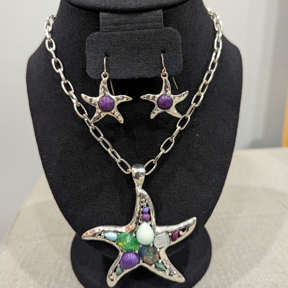 Starfish Pendant Necklace and Earring Set - Silver and Purple